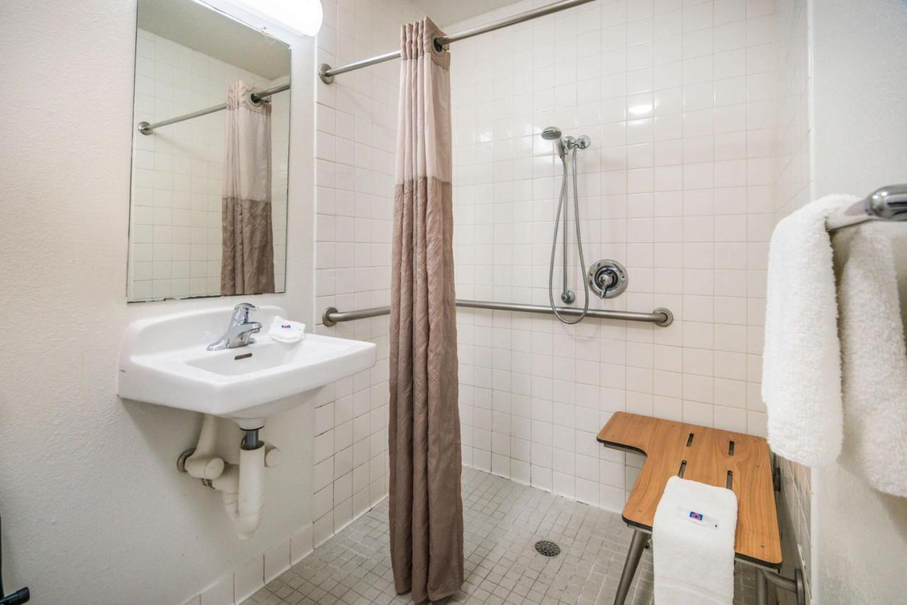 Motel 6-Irving, Tx - Dallas ภายนอก รูปภาพ